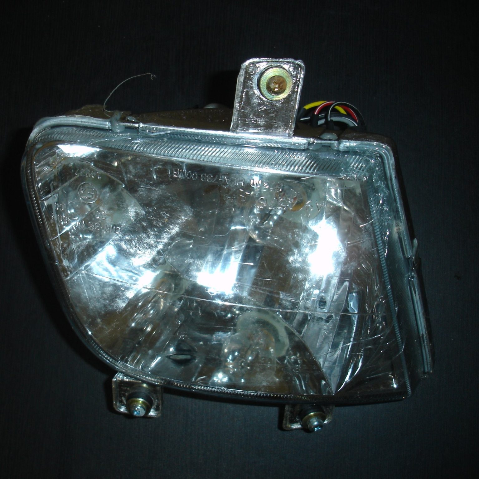 TVS King Headlight Assembly Right Side Genuine TVS Part G5160070 ₱1,150