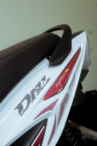 tvs dazz prime white red 110cc great for everyday use